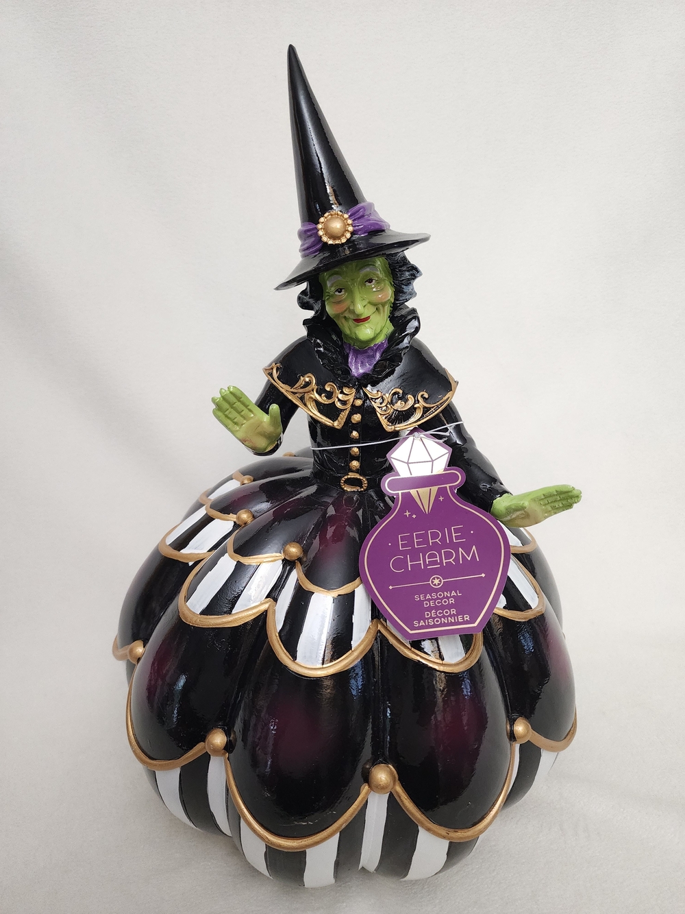 HalloweenEerie Charm Black & Purple Witch Figurine - Seasonal Home Accent 15"X9"